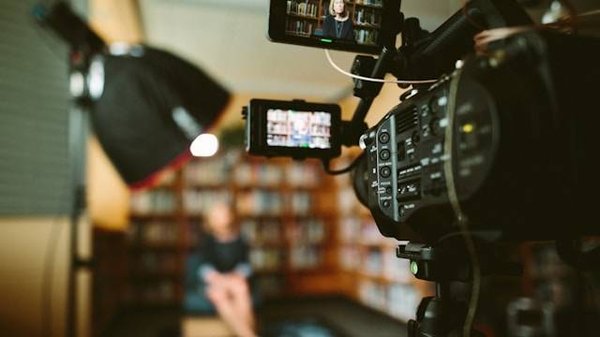 Découvrez les coulisses d'une société de production à Paris